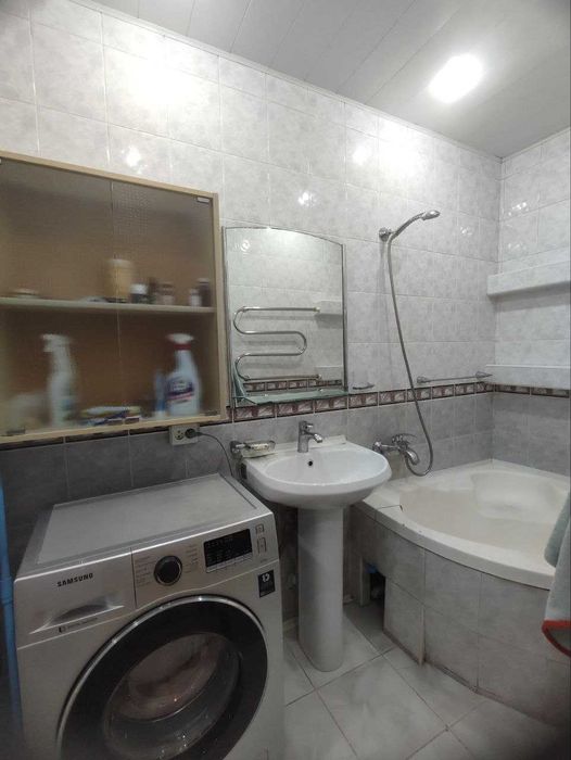 Продаётся 3-ком. кв-ра в центре — ТОП-локация: метро «Космонавтов»