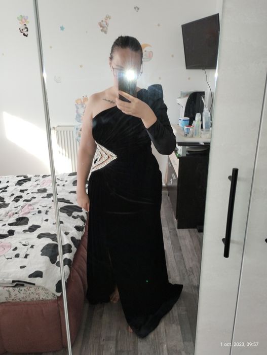 Rochie eleganta din catifea