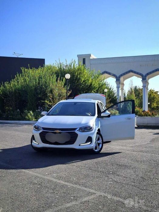 Onix premier plus sotiladi