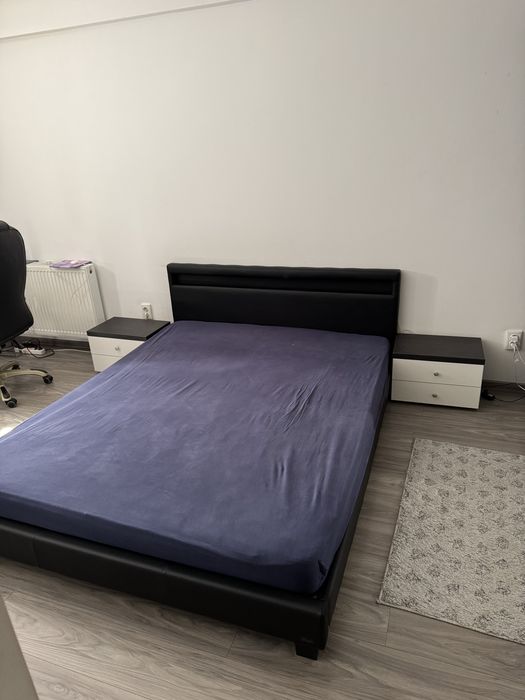 Pat cu saltea si noptiere iluminat LED