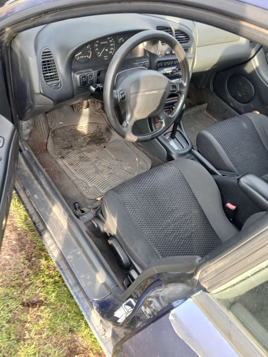 Мазда 323f на части