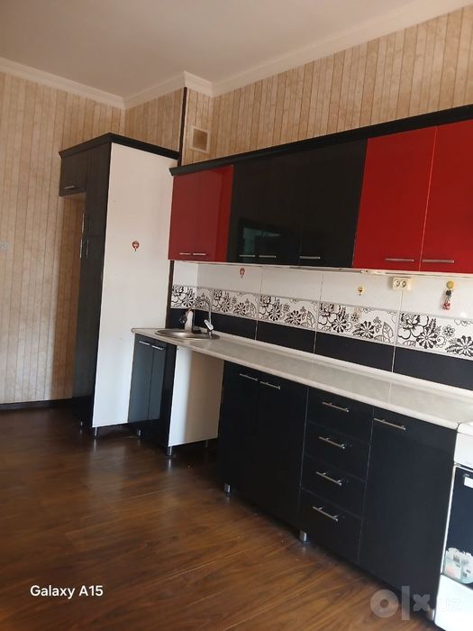 Buxoro shahar uy sotiladi. 2 xonali. 5 etaj Yangi o'zbekiston yonida