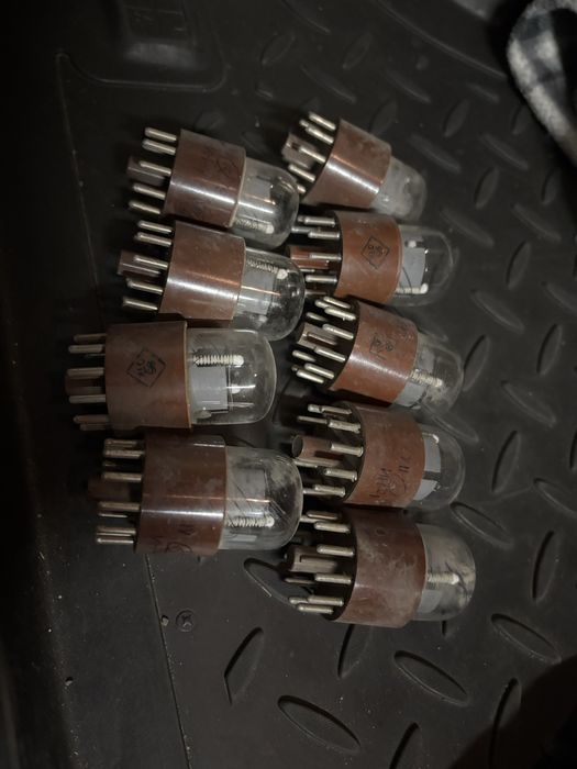 Радиолампы вакуумные разные