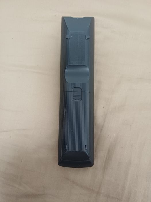 Telecomanda  Sony RMT-D248P pentru  DVD/HDD recorder. 
Compatibila cu