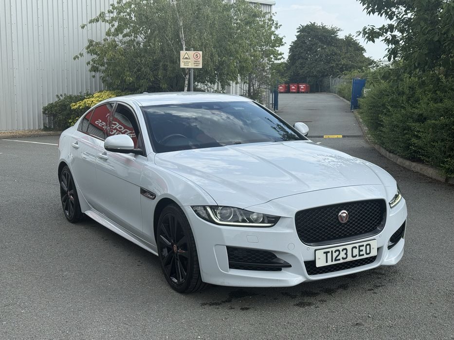 Jaguar xe rsport 2017