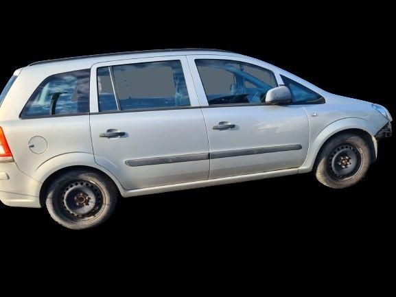 Dezmembrez 1.6i benzina A16XER euro 5 Opel Zafira B