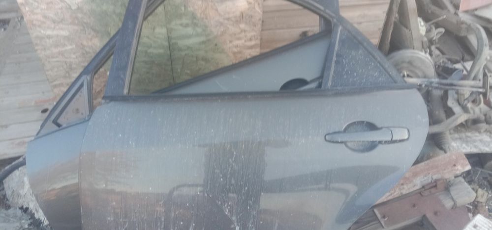 Запчасти на Мазду 6