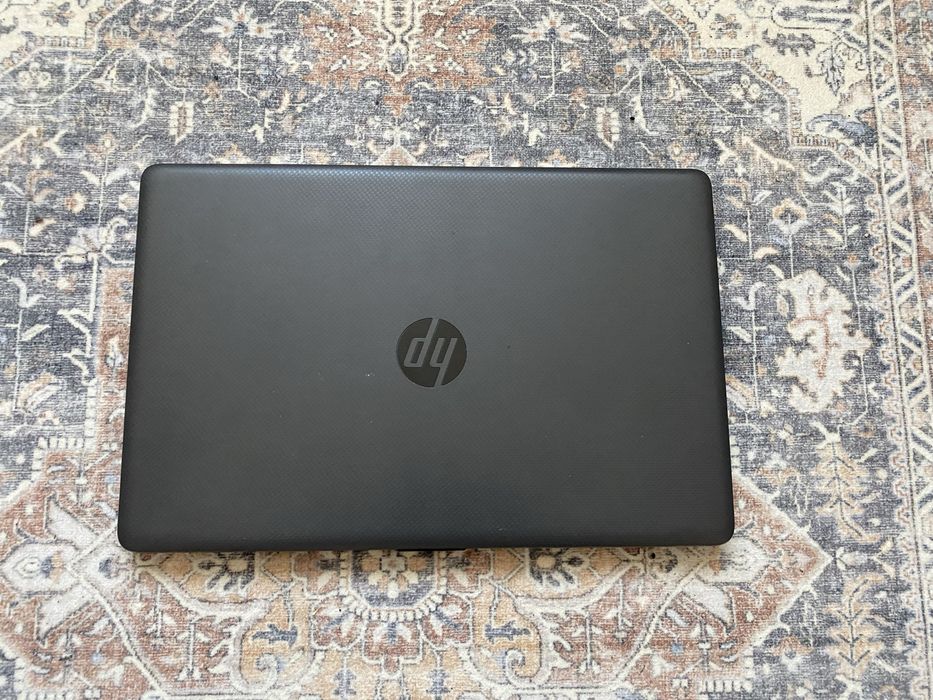 Laptop hp255 g7 stare buna de functionare