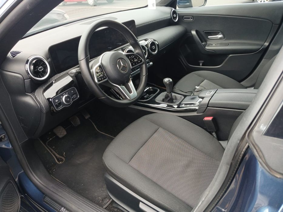 Mercedes CLA180D, shooting brake.