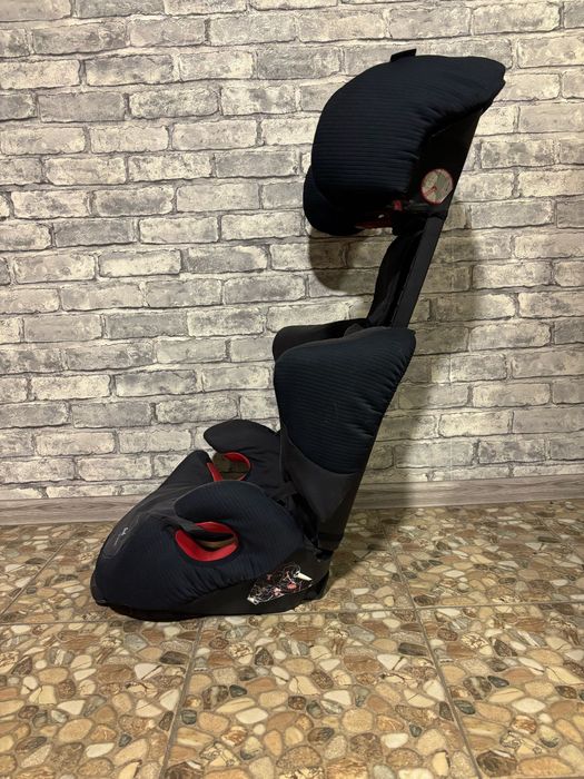 Детской кресло Maxi cosi