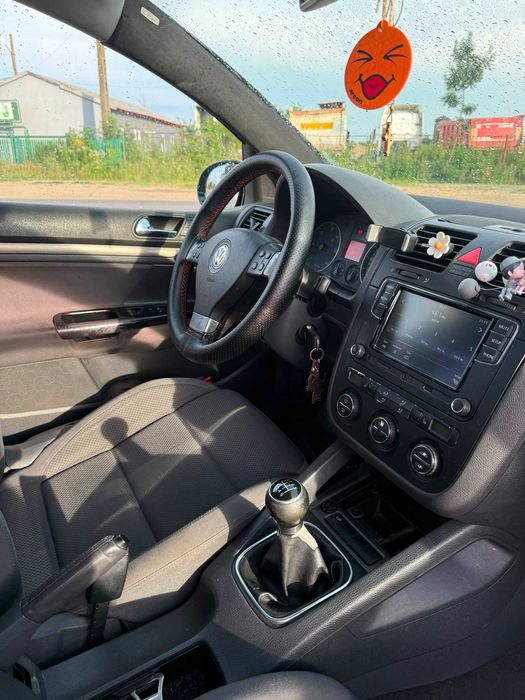 VOLKSWAGEN Golf 2004 — imagine 5