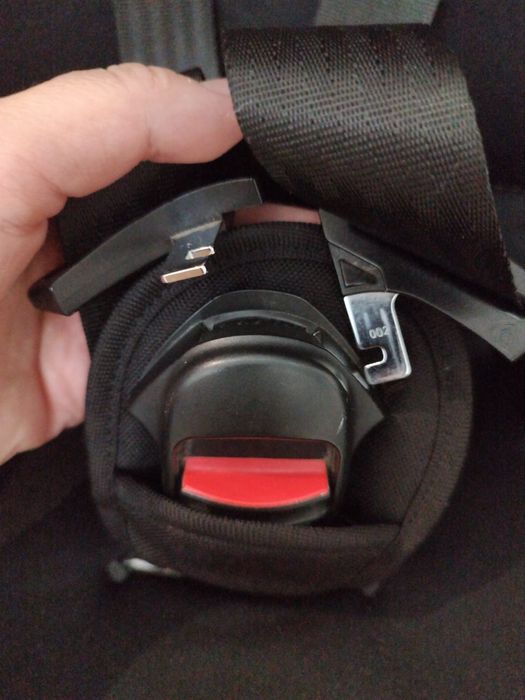 Автокресло Maxi-cosi