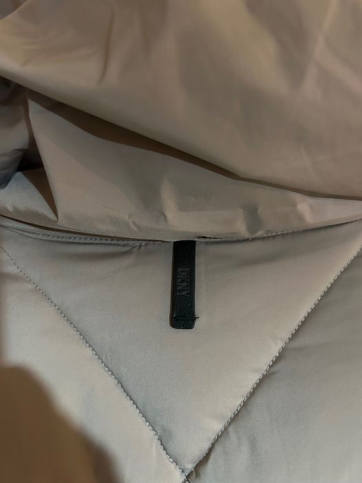 Дамско пухено дълго яке DKNY