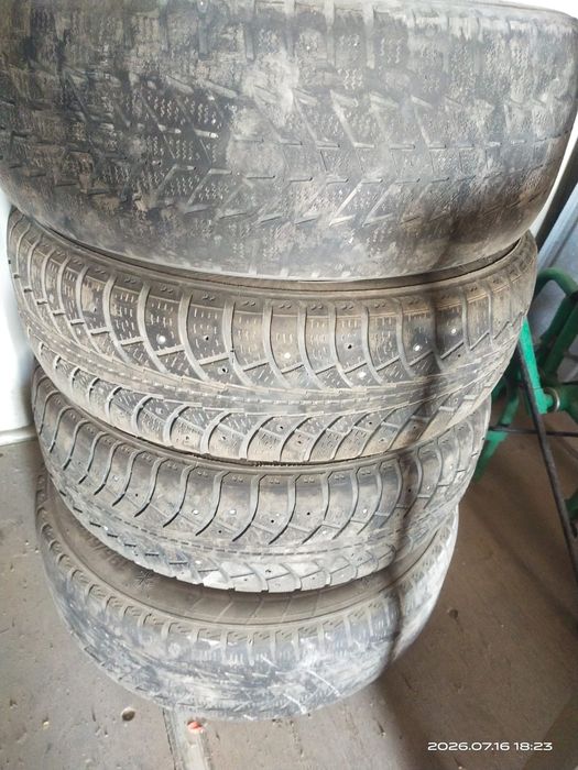 Продам 15 резину