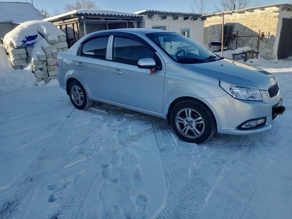 Продам Нексии р3