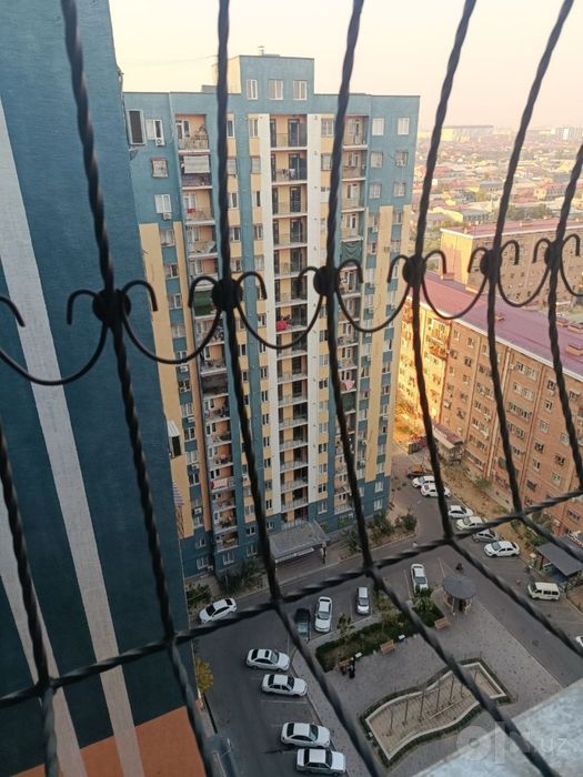 Yangi hayot tumani Sputnik 16A Xushnud mahallasi 37 dom 17 etaj