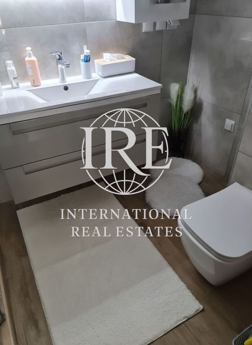 Продава се Тристаен апартамент в Варна, Бриз - 106 кв.м за 2878 €/кв.м - Снимка #8