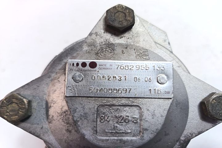 Pompa servodirectie 504088697 IVECO Daily a 3-a generatie