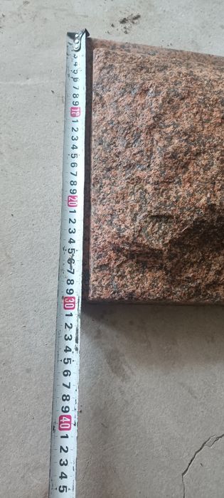 Камень Гранит 30х60см