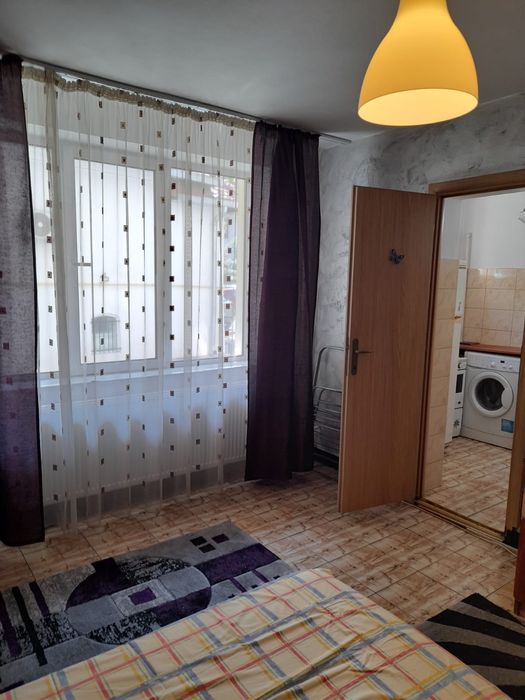 Garsoniera ultracentral parter