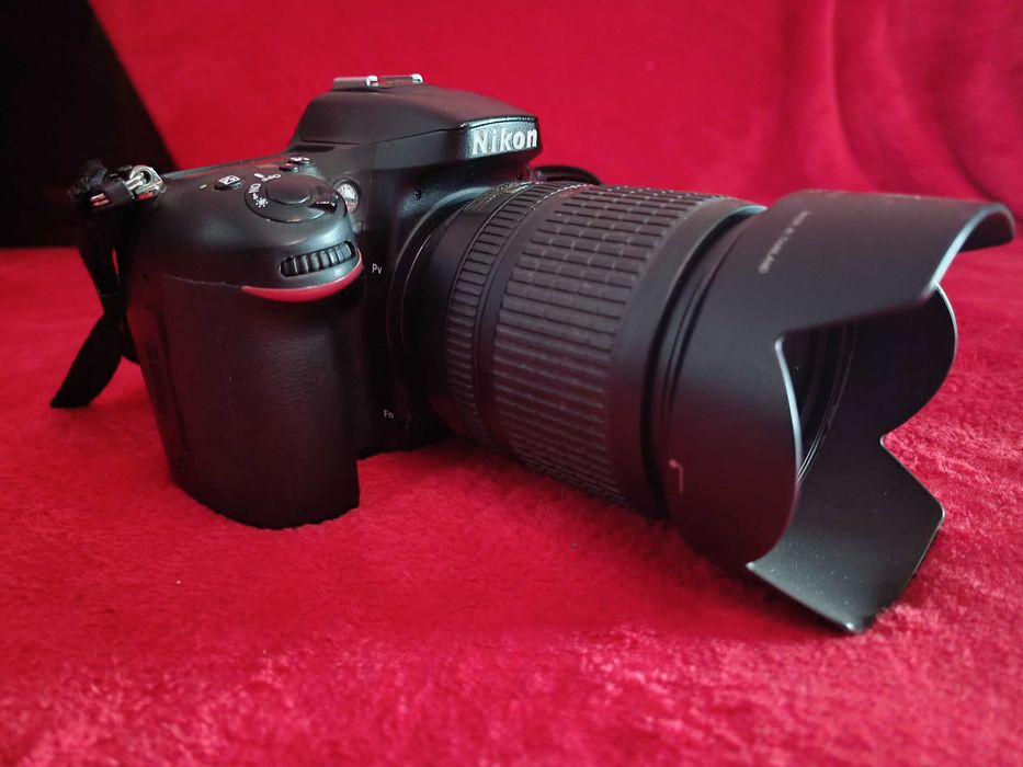 Aparat foto Nikon d7100