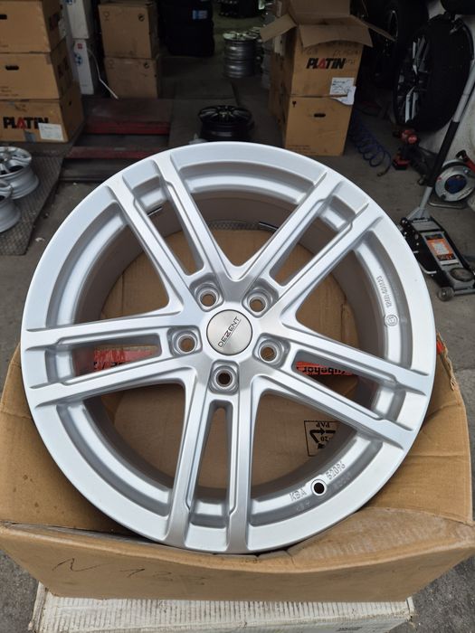 Джанти Dezent 17 цола , 5х112 , 7.5j ,et27 Mercedes  Audi  Vw Skoda