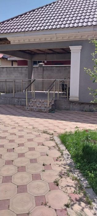 Продам коттедж в 3-уровнях