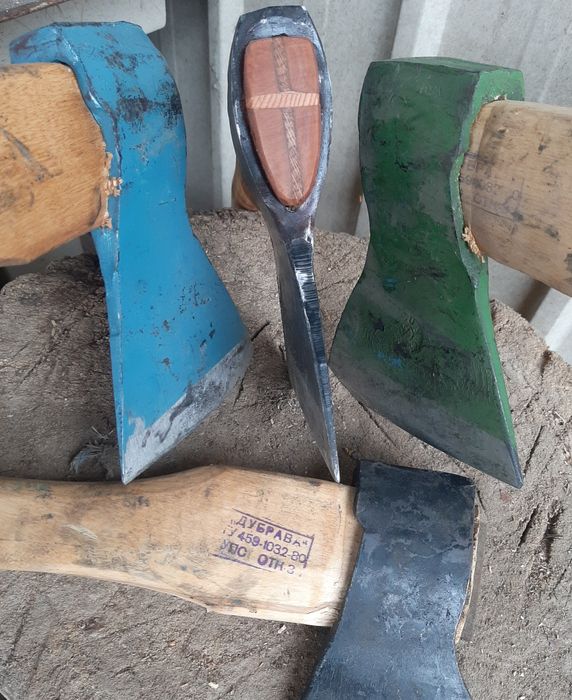 Продам  новые топоры  Ссср. УПС ИЖСТАЛЬ