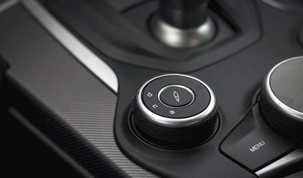 Alfa Romeo Stelvio 2019