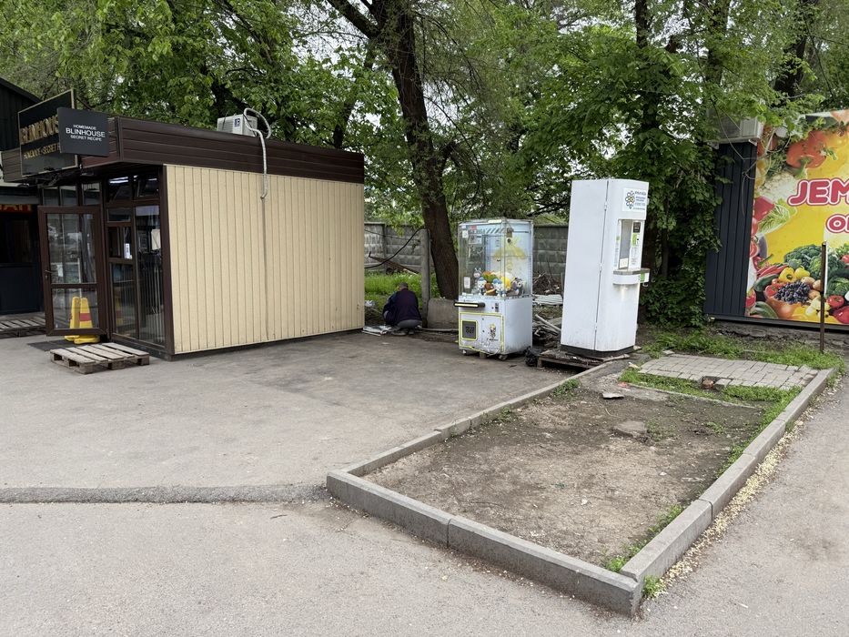 Сдаётся участок под фаст-фуд!