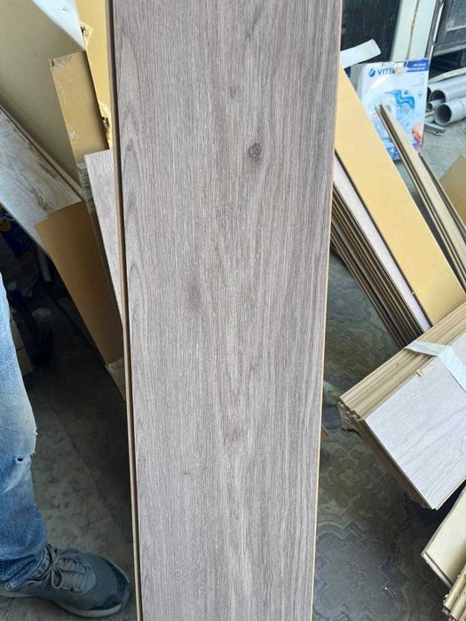 Продается ламинат