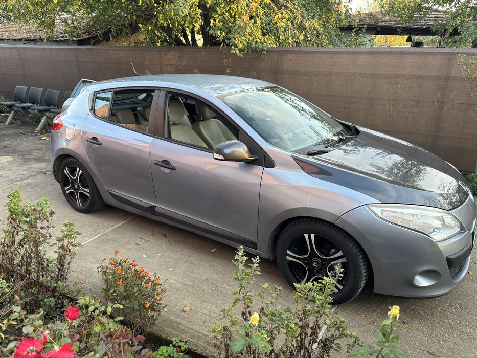 RENAULT Megane 2011 — imagine 3