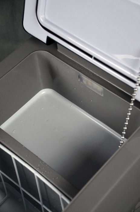 Frigider Auto Overlander pentru camping 35L