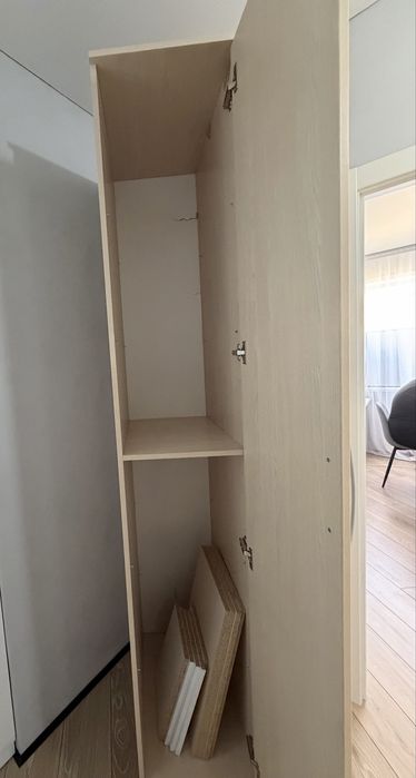 Продам Шкаф-пенал