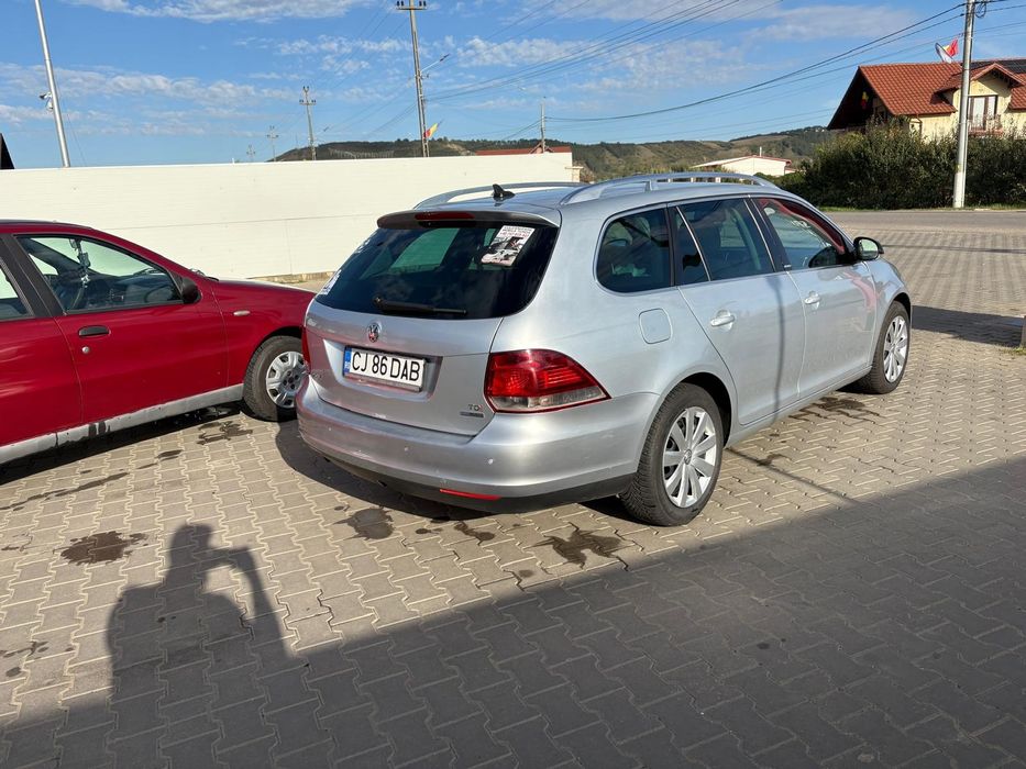Se vinde vw golf VI 2011