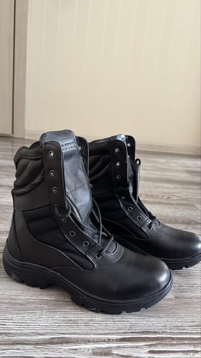 Продам берцы-летний