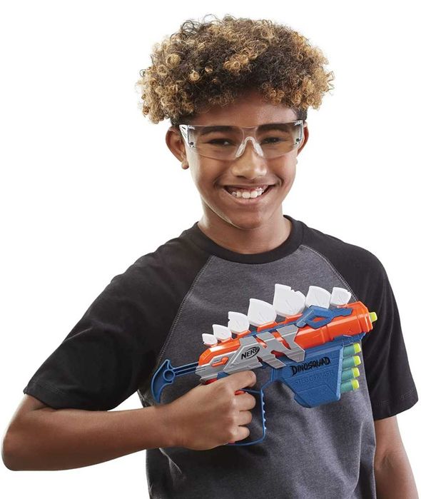 Бластер Nerf DinoSquad Stego-Smash Dart Blaster, 5 Darts.США
