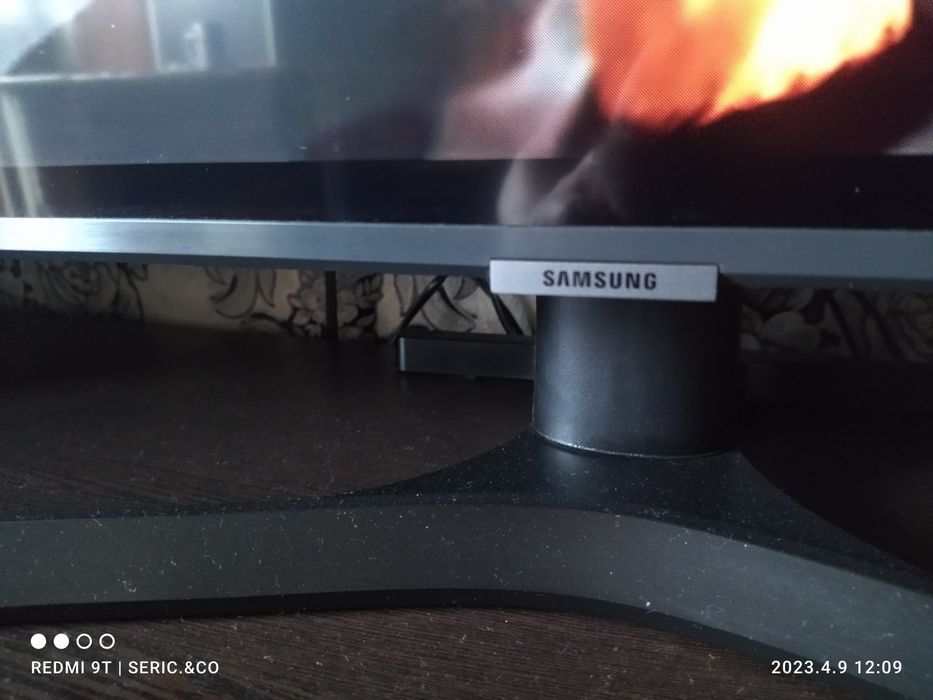 Телевизор Samsung СМАРТ ТВ UE50AU7500U