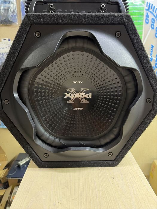 Сабвуфер с усилителем