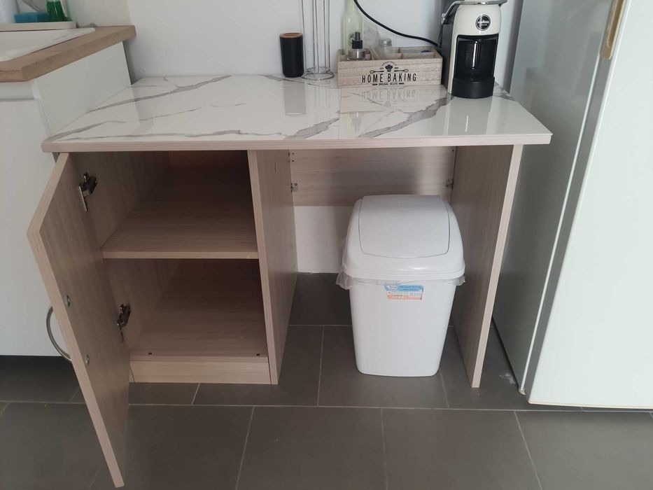 Продавам легла, хотелско обзавеждане