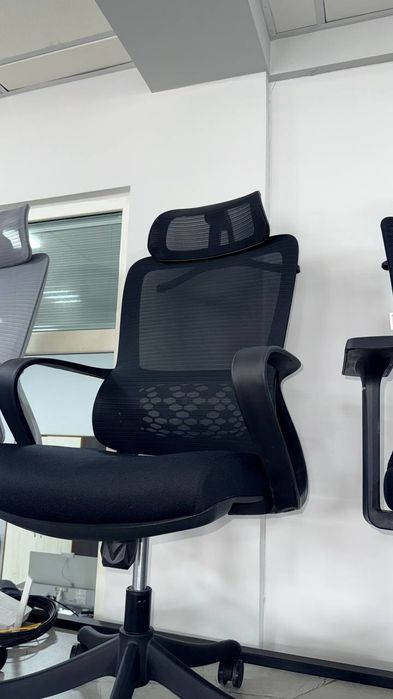Ofisni Mebel KRESLOLAR
