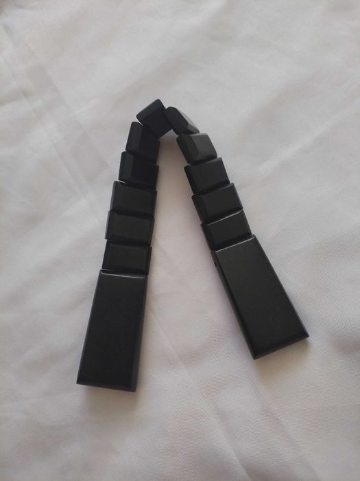 продам четки черные ручная работа материал иманит