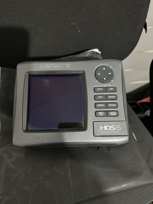 Lowrance HDS-5 + StructureScan LSS-1 + сонда – пълен комплект