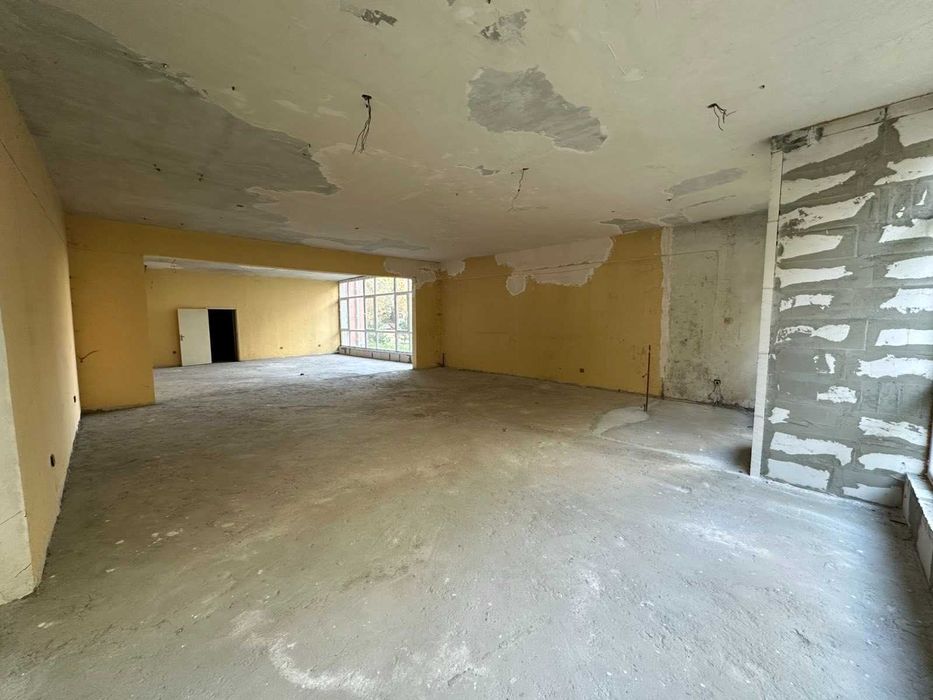 Продава се Магазин в Пловдив, Гагарин - 410 кв.м за 899 €/кв.м - Снимка #3
