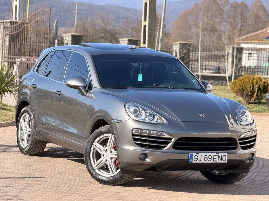 Porsche Cayenne 2013 3.0 V6 245 Cp Unic proprietar Romania