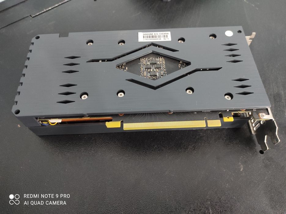 Продам вмдеокарту RTX 3060м