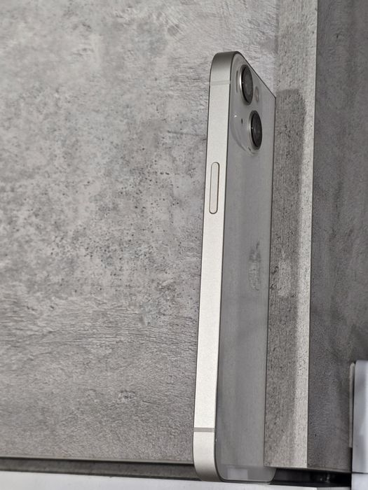 Айфон 13 белый 128 г