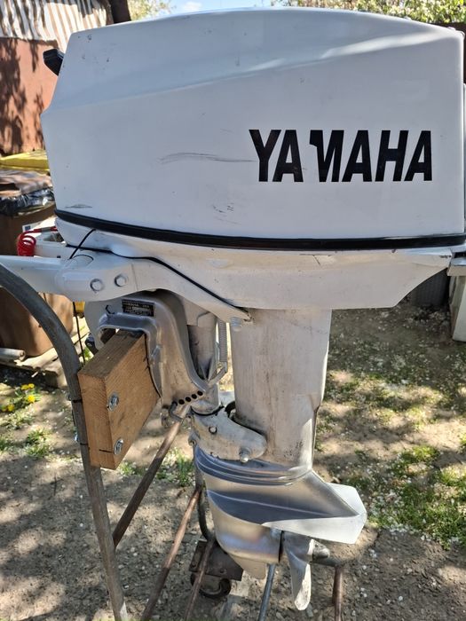 Motor barca Yamaha 20cp 2 timpi
