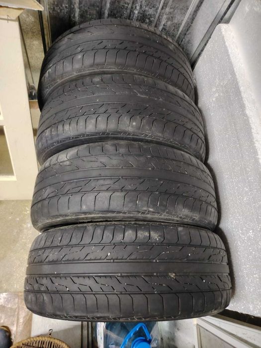 Продам резину летнюю