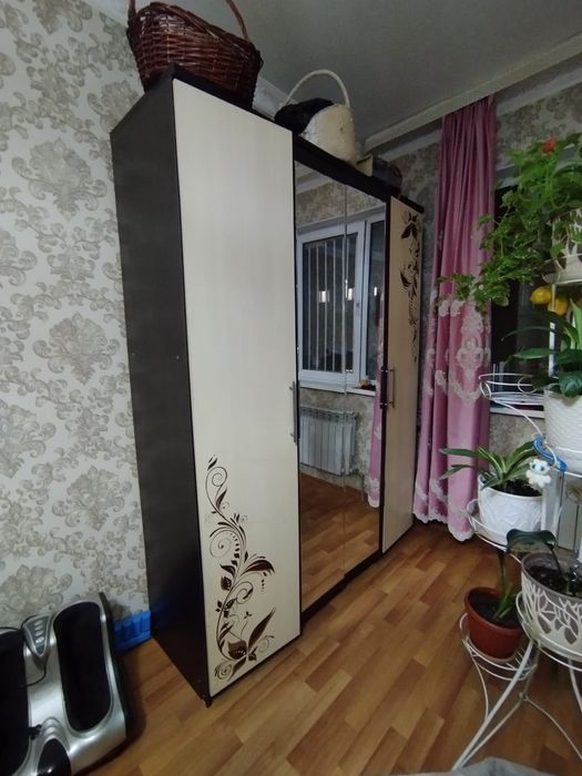 Продам шкаф самовывоз